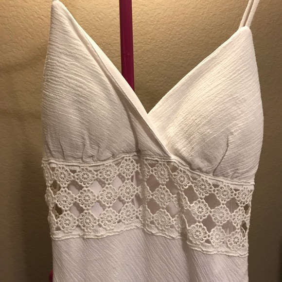 Deb White Dress - Picture 6 of 7